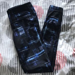 Athleta Chaturanga Leggings mid Rise